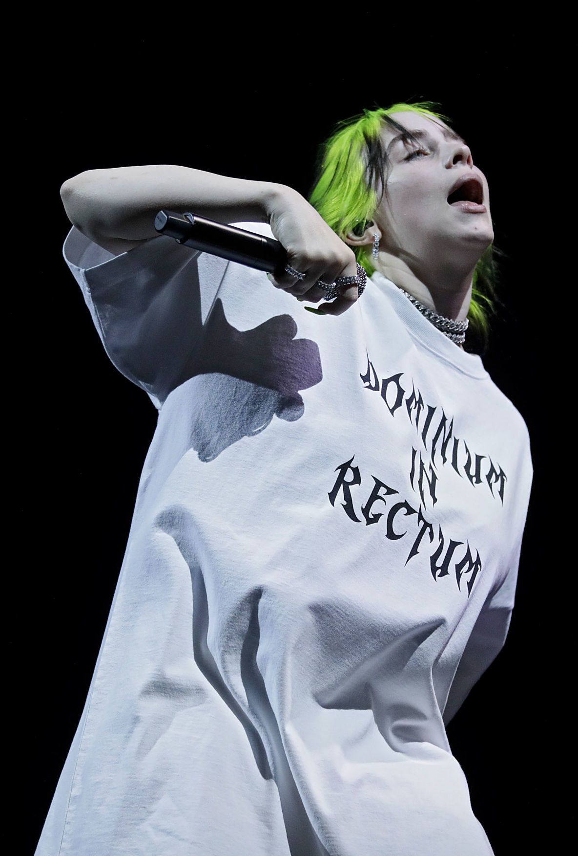 BILLIE EILISH